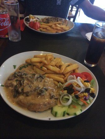 El Botijo Restaurant